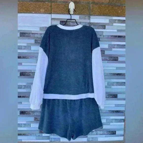 Electric and rose terrycloth color block 2 piece small - Picture 2 of 12